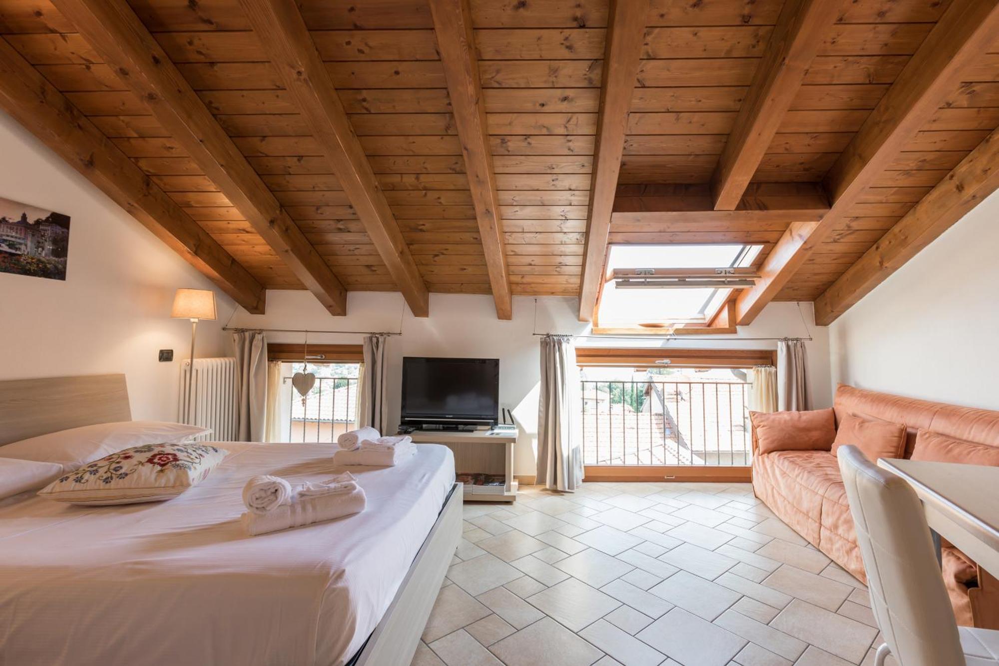 La Filanda Apartments By Wonderful Italy Bellagio Exteriör bild