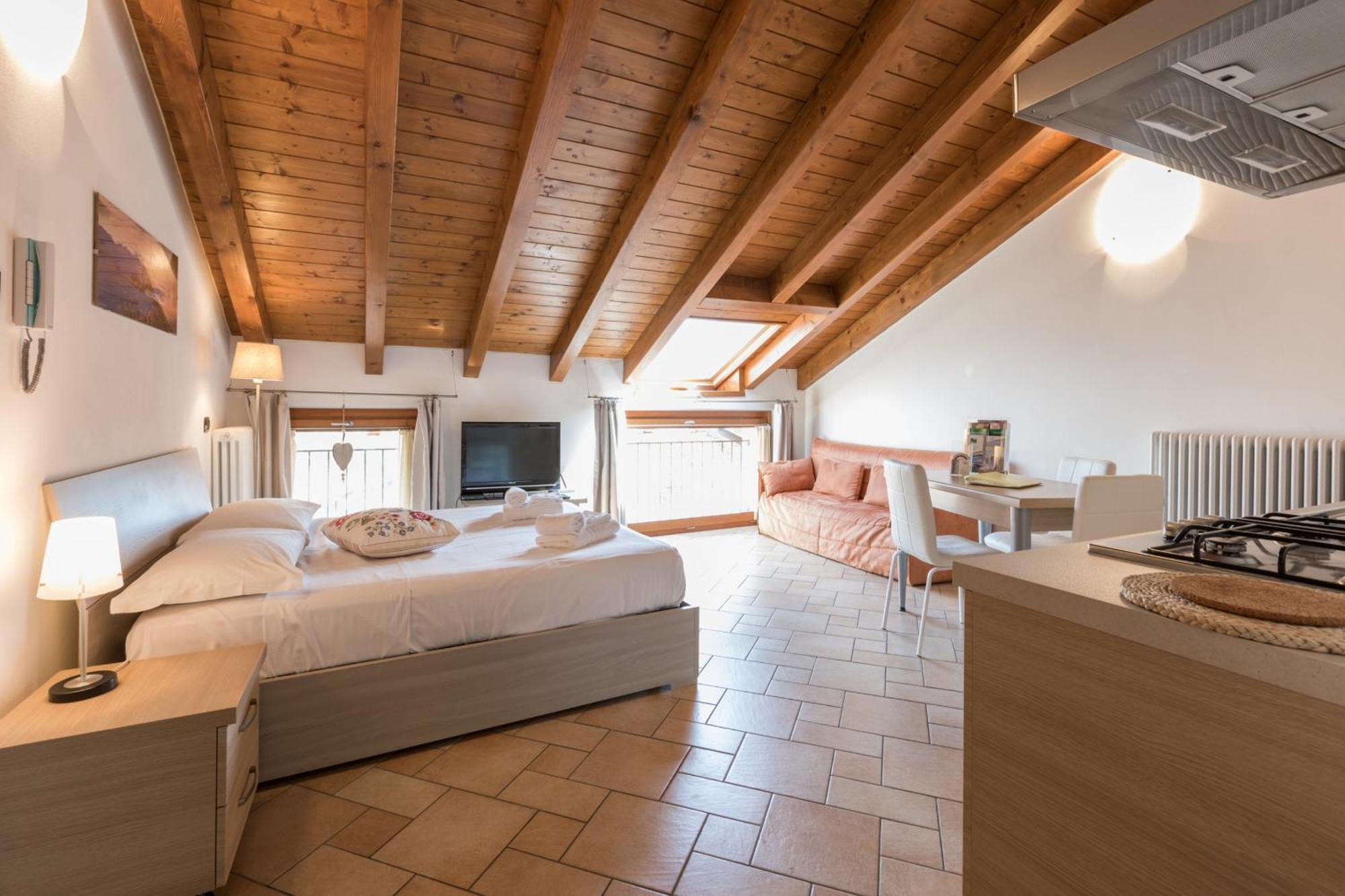 La Filanda Apartments By Wonderful Italy Bellagio Exteriör bild